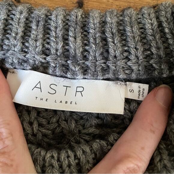ASTR The Label - Cable Swirl Knit Sweater in Gray - Picture 2 of 4